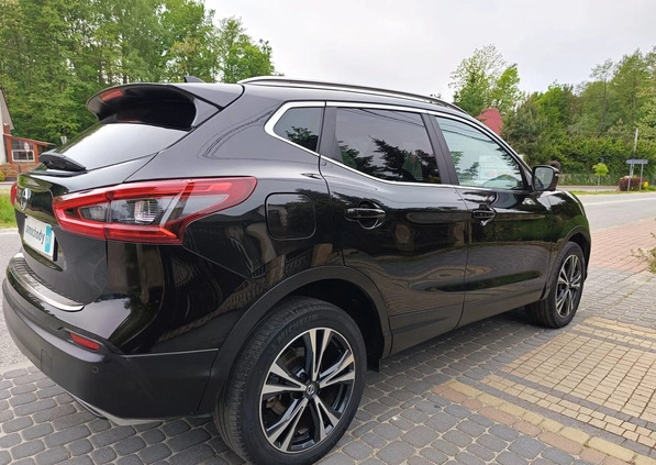 Nissan Qashqai cena 83900 przebieg: 88780, rok produkcji 2017 z Połaniec małe 781